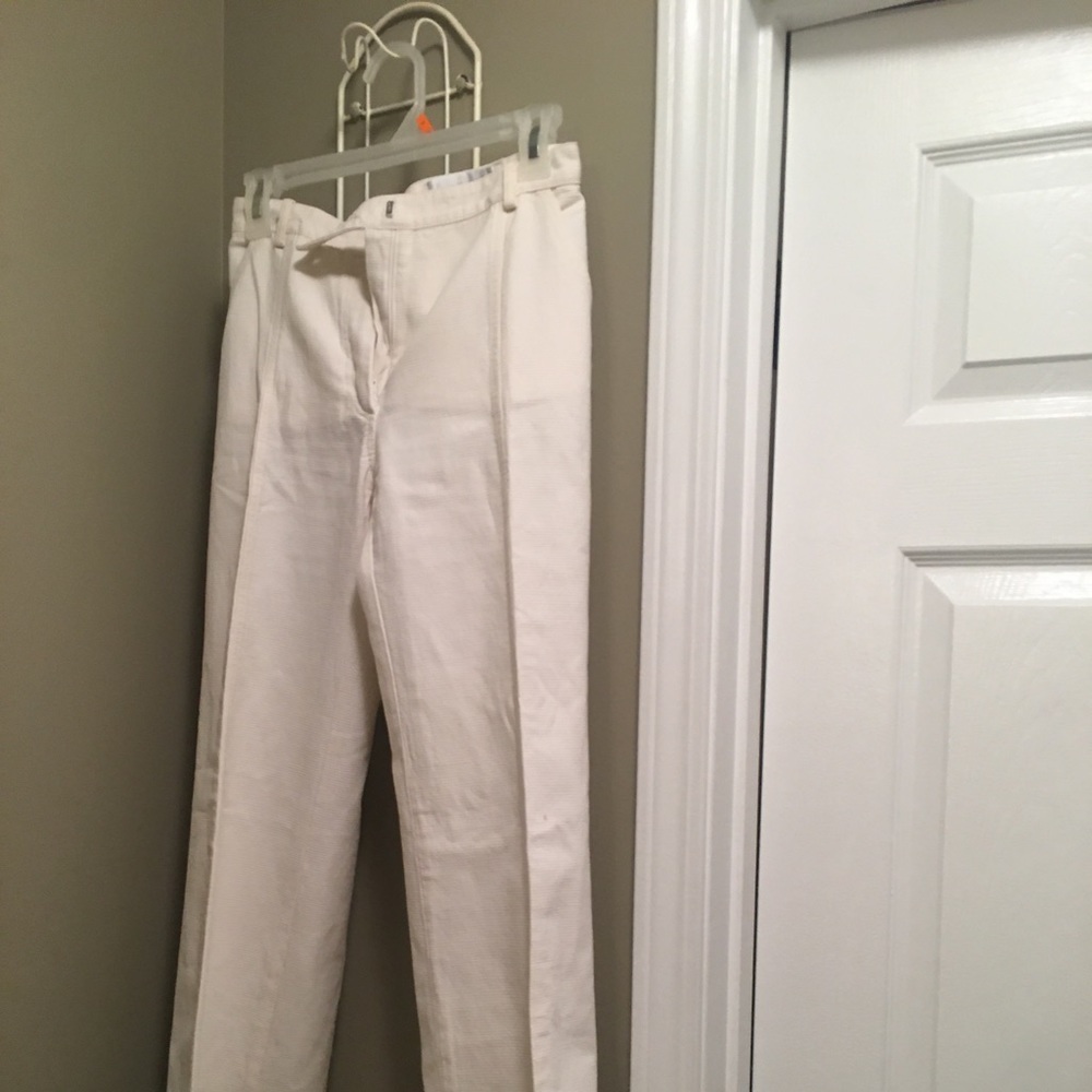 New Balenciaga Paris ladies white pant 65% cotton.